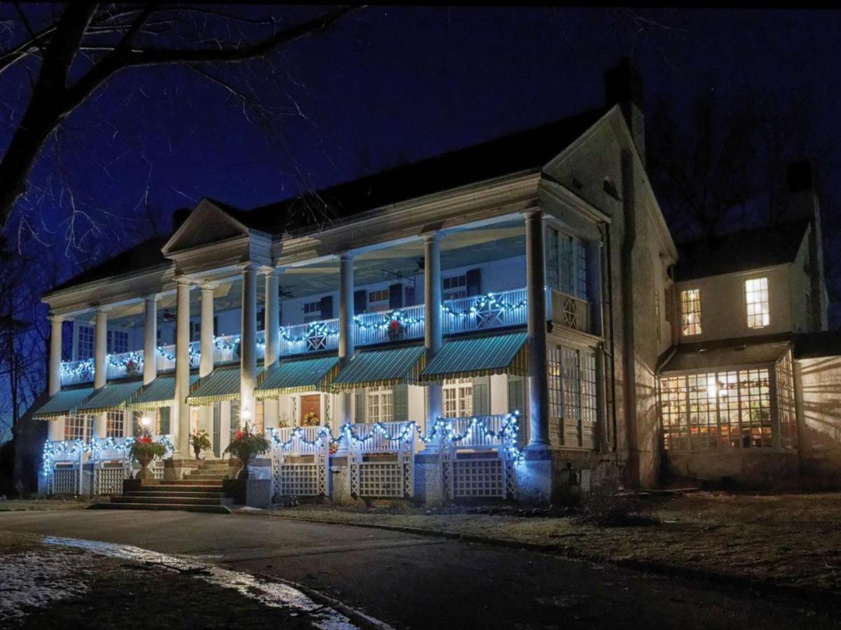 Montrose Inn Belleville Zewnętrze zdjęcie
