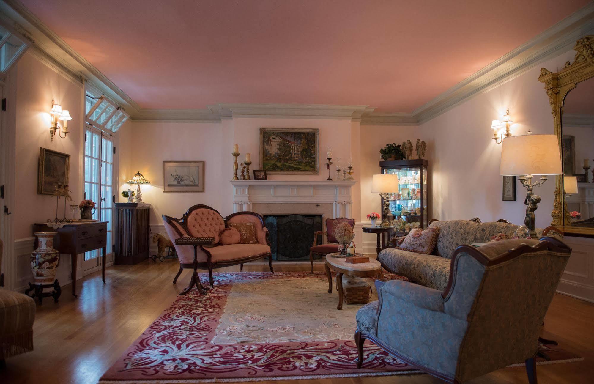 Montrose Inn Belleville Zewnętrze zdjęcie